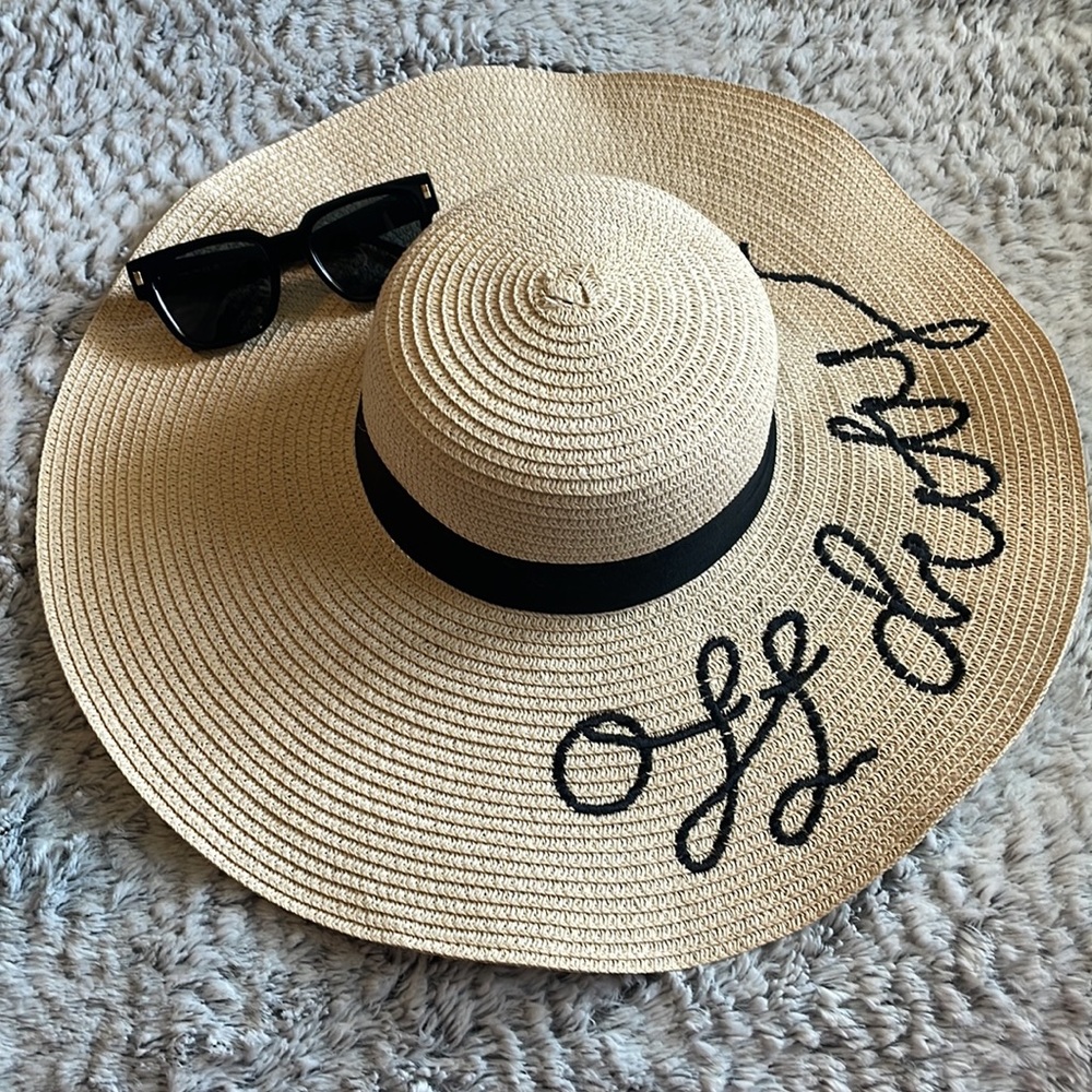 “Off duty” sun hat